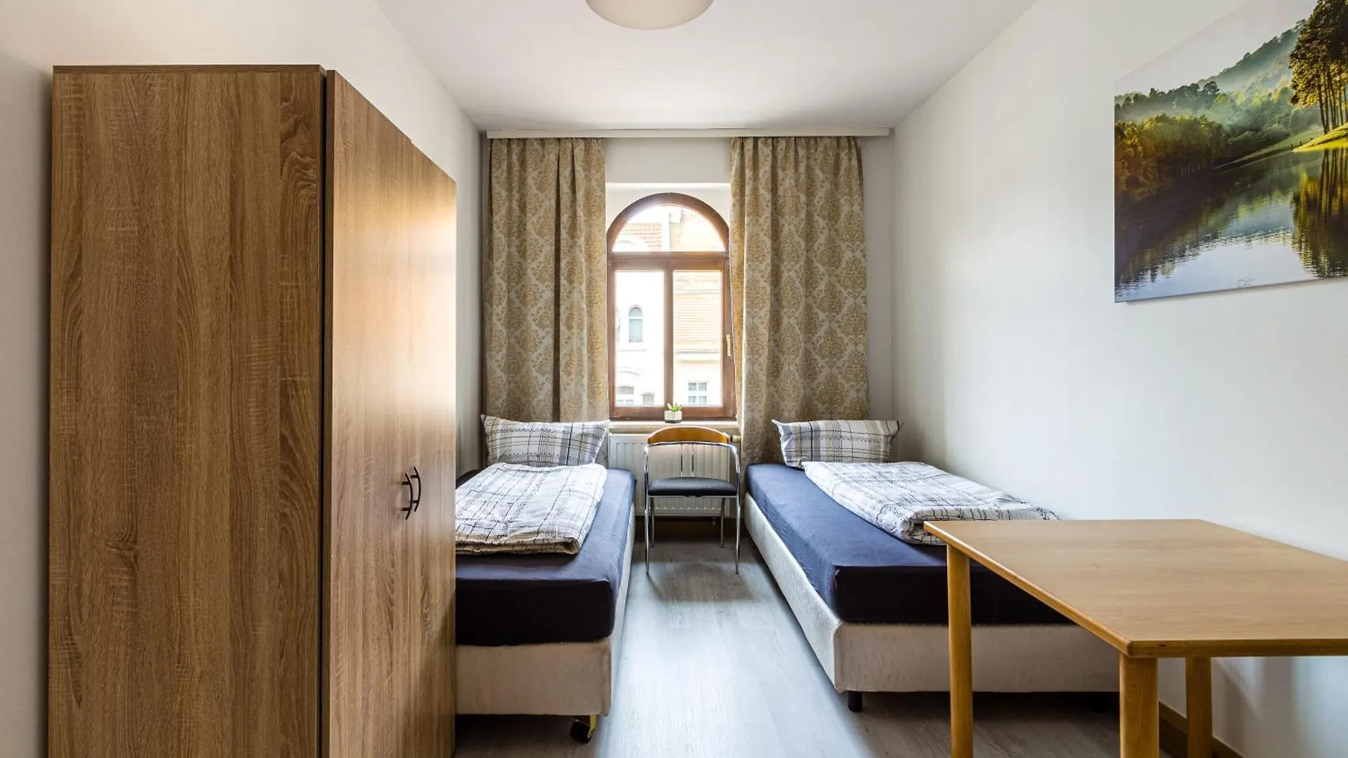 Apartment Monteurwohnung In Leipzig
